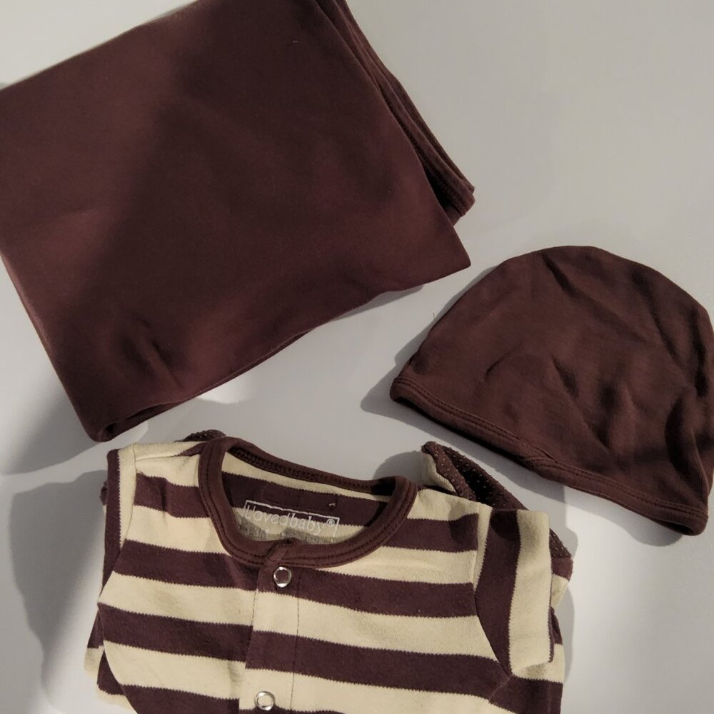 Loved baby brand take me home set like new